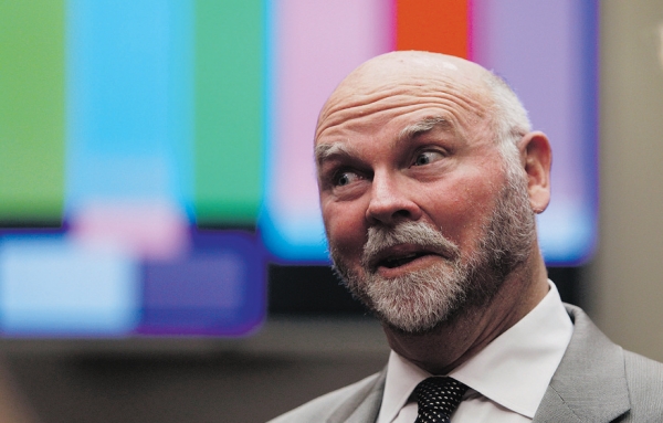 Photograph by: Reuters, Vancouver Sun: Craig Venter stresses that he did not create life from scratch. Since the cell he used already amounted to 'life,' he wasn't doing God's work -- or Frankenstein's. Read more: http://www.vancouversun.com/life/Peter+McKnight+Craig+Venter+nature+life/3117532/story.html#ixzz0ttxS244b Photograph by: Reuters, Vancouver Sun: Craig Venter stresses that he did not create life from scratch. Since the cell he used already amounted to 'life,' he wasn't doing God's work -- or Frankenstein's. Read more: http://www.vancouversun.com/life/Peter+McKnight+Craig+Venter+nature+life/3117532/story.html#ixzz0ttxS244b