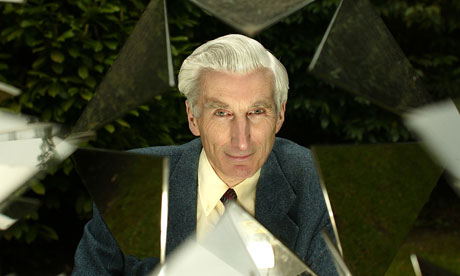 Photograph: David Sillitoe for the Guardian; Description: Martin Rees has won the 2011 Templeton prize for making an exceptional contribution to investigating life's spiritual dimension. Photograph: David Sillitoe for the Guardian; Description: Martin Rees has won the 2011 Templeton prize for making an exceptional contribution to investigating life's spiritual dimension.